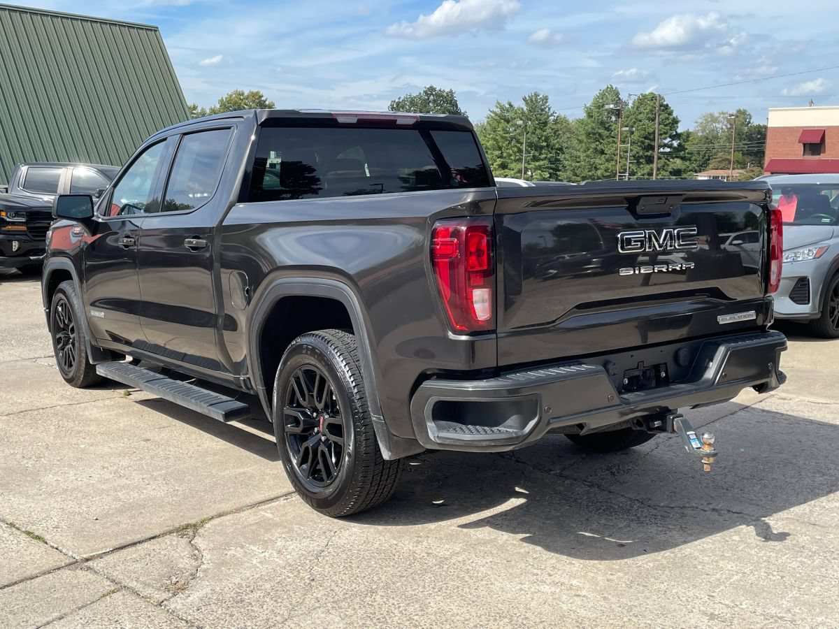 Used 2021 GMC Sierra 1500 Elevation w/ LPO, Elevation Black Package AWD/4WD image 5