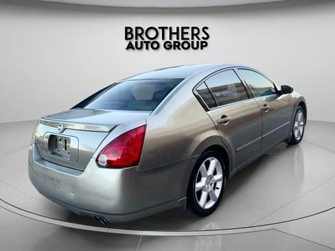 Used 2004 Nissan Maxima 3.5 SE w/ Premium Audio Pkg image 9
