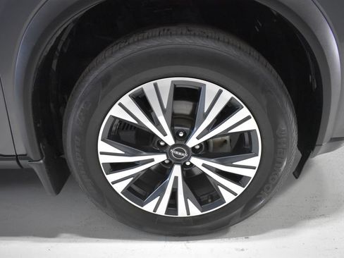 Certified 2023 Nissan Rogue SV AWD/4WD image 10