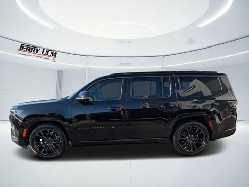 New 2026 Jeep Grand Wagoneer Summit w/ Rear Seat Video Group I AWD/4WD image 6