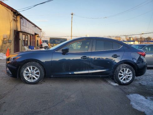 Used 2010 MAZDA MAZDA3 s Grand Touring image 2