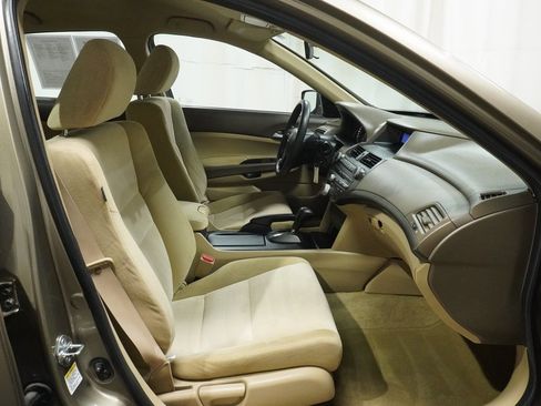 Used 2010 Honda Accord LX image 11