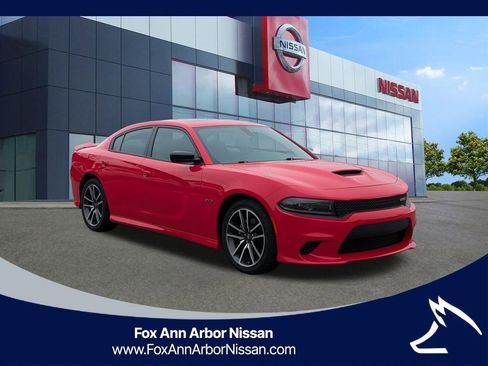 Used 2023 Dodge Charger R/T RWD image 7