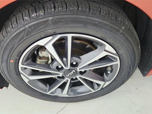 Used 2023 Kia Forte LXS w/ LXS Technology Package image 41