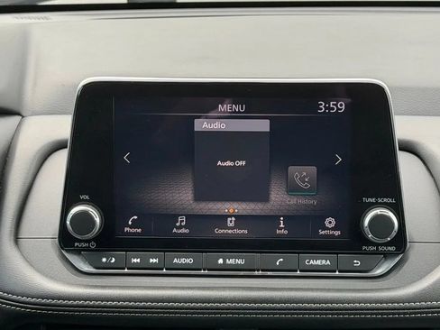 Used 2024 Nissan Rogue S FWD image 22