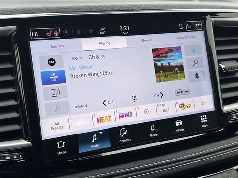 New 2026 Chrysler Pacifica Select w/ S Appearance Package image 21