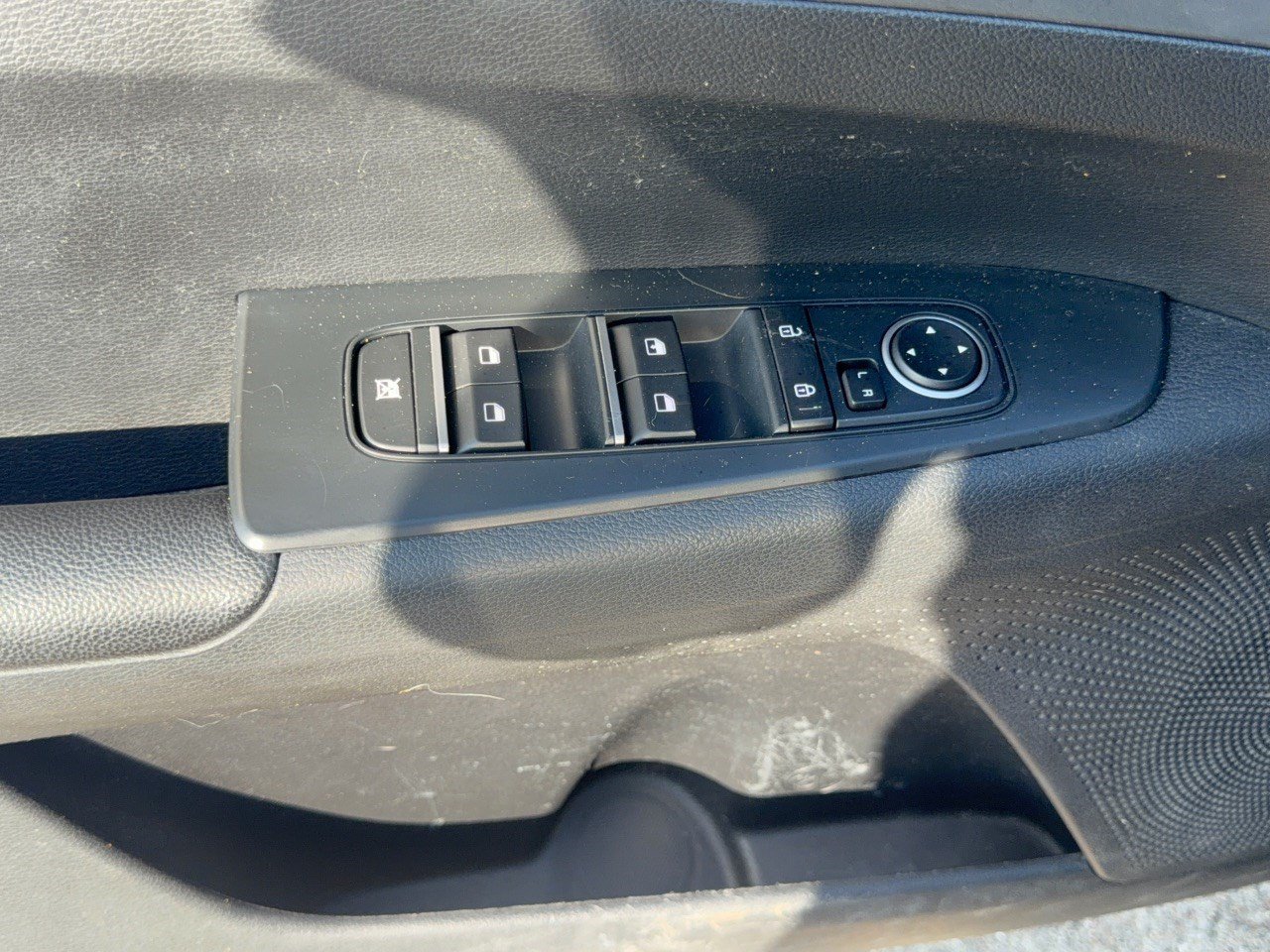 Used 2021 Kia Forte LXS FWD image 15