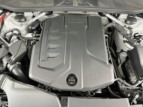 Used 2025 Audi A5 2.0T Premium Plus w/ Premium Plus AWD/4WD image 13