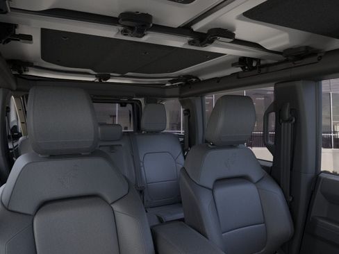 New 2026 Ford Bronco Badlands AWD/4WD image 37