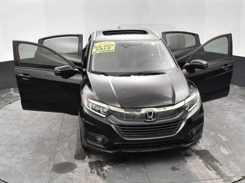 Used 2022 Honda HR-V EX-L image 10