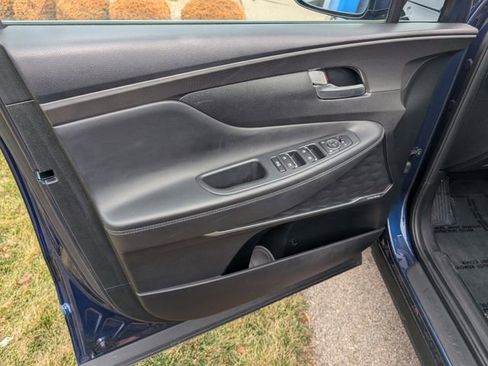 Used 2022 Hyundai Santa Fe SEL w/ Convenience + Premium Package image 10