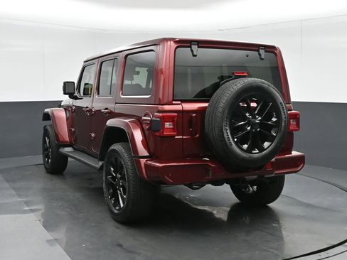 Used 2021 Jeep Wrangler Unlimited Sahara image 5