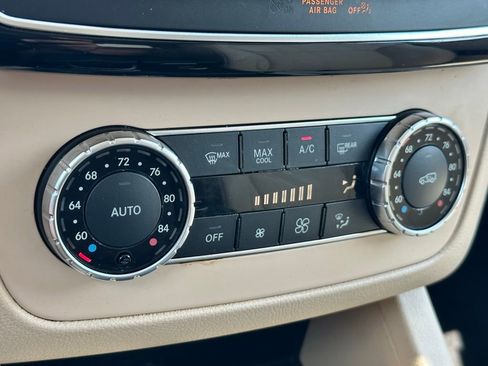 Used 2019 Mercedes-Benz GLE 400 4MATIC image 20