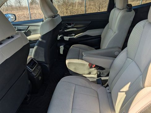 Certified 2025 Subaru Ascent Premium image 19