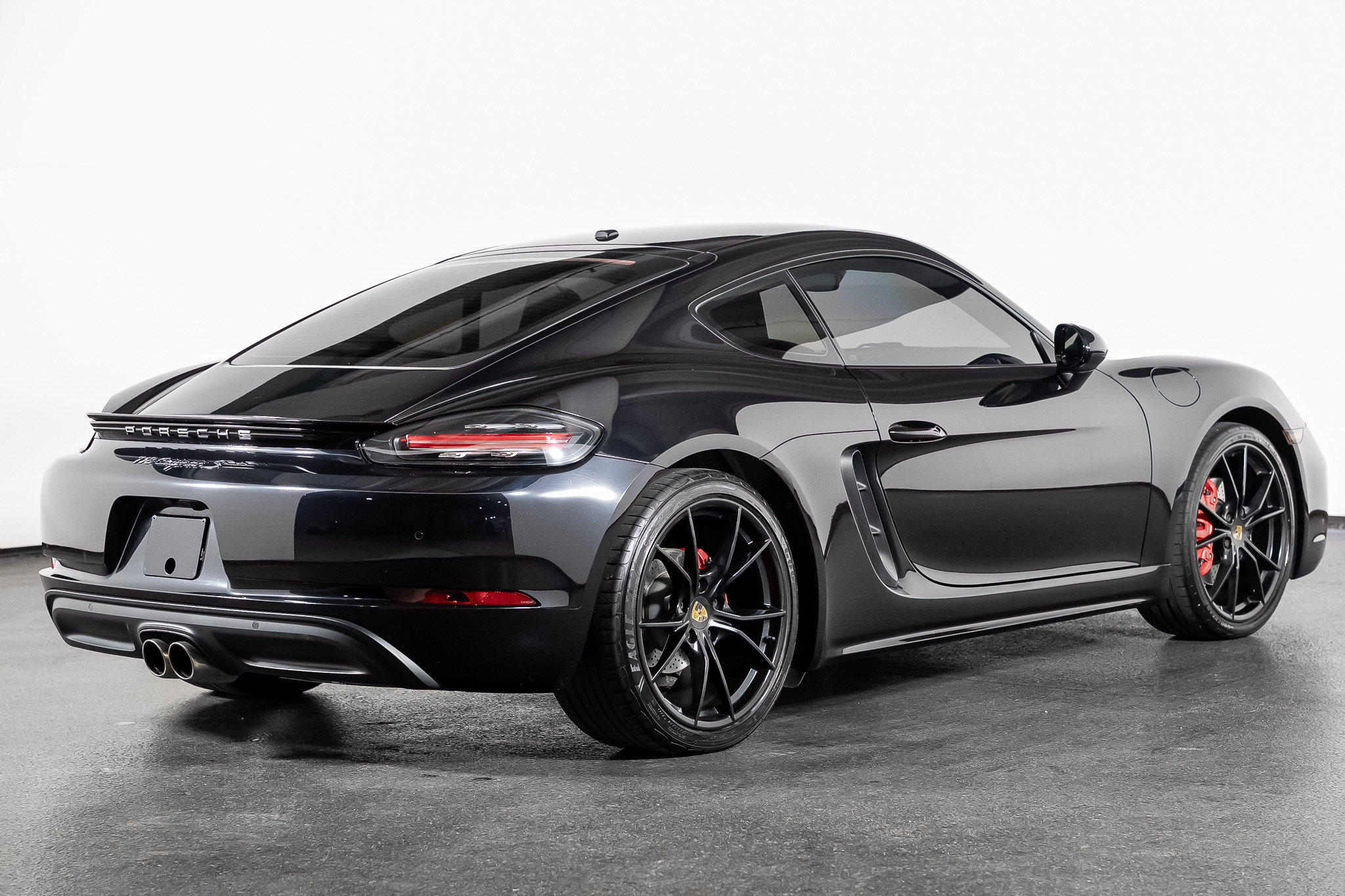 Used 2018 Porsche 718 Cayman S RWD image 27