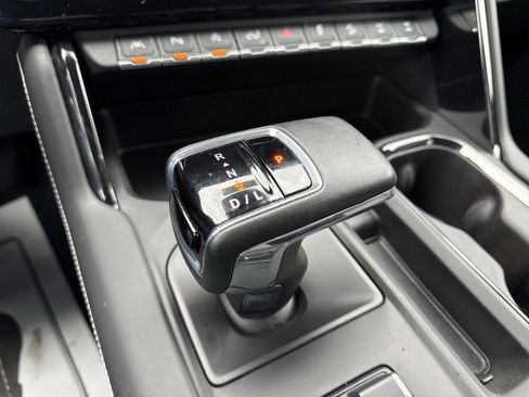 Certified 2024 GMC Sierra 1500 AT4X w/ AT4X AEV Edition image 22