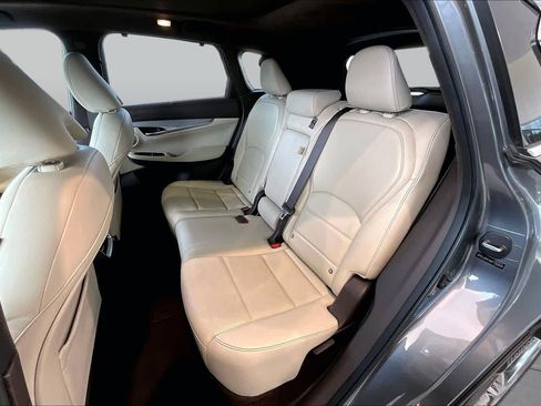 Used 2019 INFINITI QX50 Essential w/ Sensory Package FWD image 22