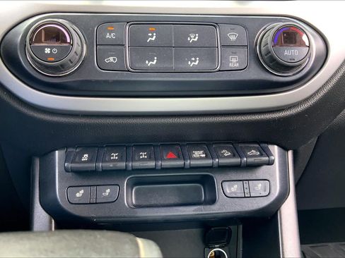 Used 2018 Chevrolet Colorado ZR2 AWD/4WD image 31
