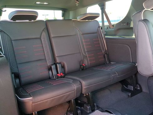 Used 2026 GMC Yukon XL AT4 Ultimate AWD/4WD image 32