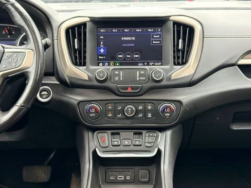 Used 2020 GMC Terrain Denali w/ Denali Premium Package FWD image 24
