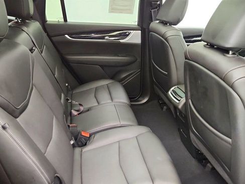 Used 2024 Cadillac XT6 Premium Luxury w/ Technology Package image 24