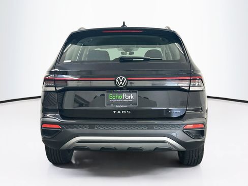 Used 2025 Volkswagen Taos S AWD/4WD image 7