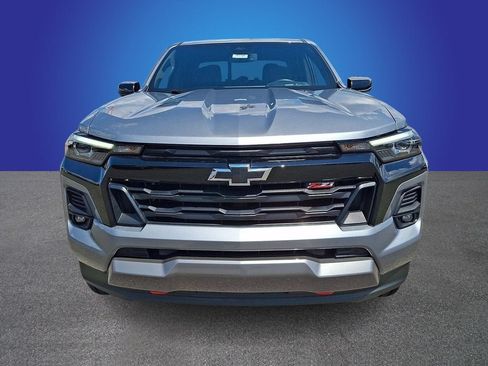 Used 2023 Chevrolet Colorado Z71 w/ Z71 Convenience Package 2 AWD/4WD image 2