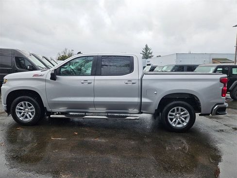 Used 2019 Chevrolet Silverado 1500 LT w/ All-Star Edition image 4