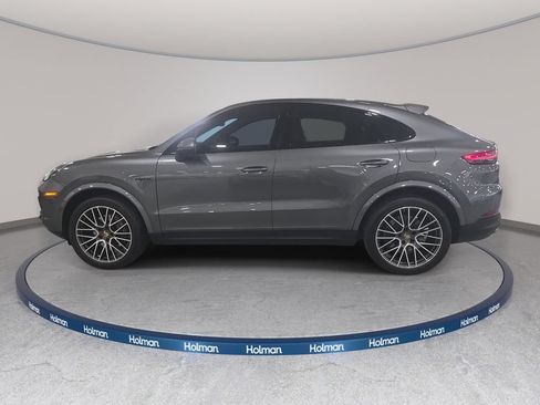 Used 2020 Porsche Cayenne E-Hybrid Coupe AWD/4WD image 9