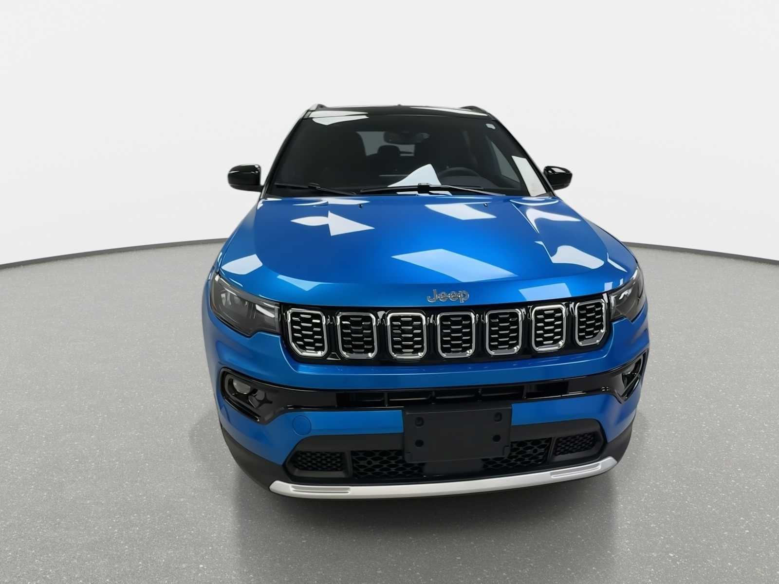Used 2026 Jeep Compass Limited AWD/4WD image 3