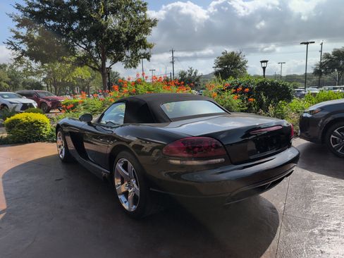 Used 2008 Dodge Viper SRT-10 RWD image 4