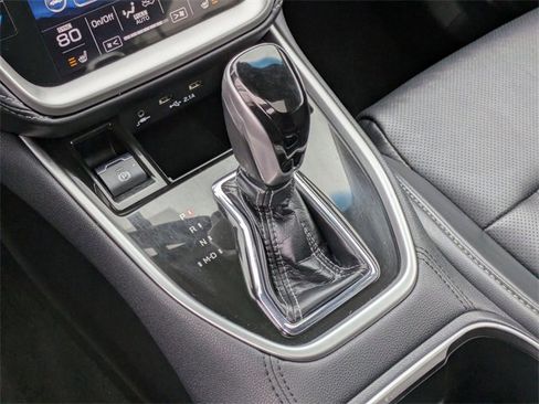 Used 2022 Subaru Outback Limited XT image 22