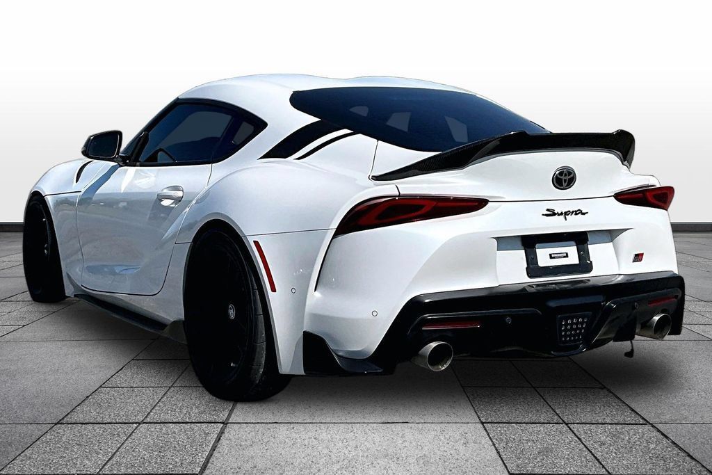 Used 2020 Toyota Supra w/ Driver Assist Package RWD image 11