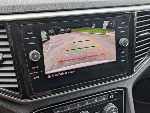 Used 2023 Volkswagen Atlas SE FWD image 27