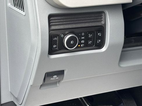 New 2026 Ford F250 XLT w/ XLT Premium Package image 7