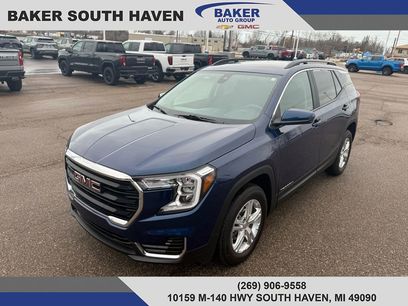 Used 2022 GMC Terrain SLE w/ Driver Convenience Package