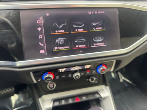 Used 2022 Audi Q3 2.0T Premium w/ Convenience Package image 62