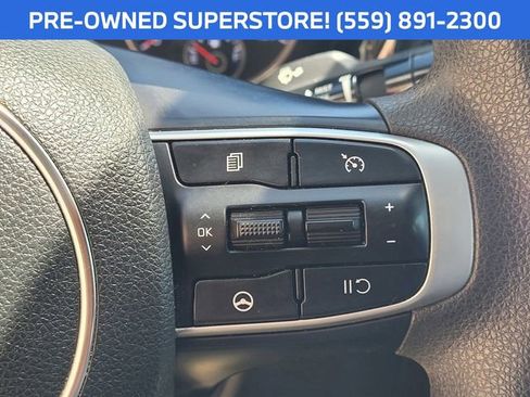 Used 2022 Kia K5 LXS FWD image 16