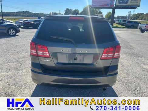 Used 2016 Dodge Journey SE w/ Flexible Seating Group FWD image 4
