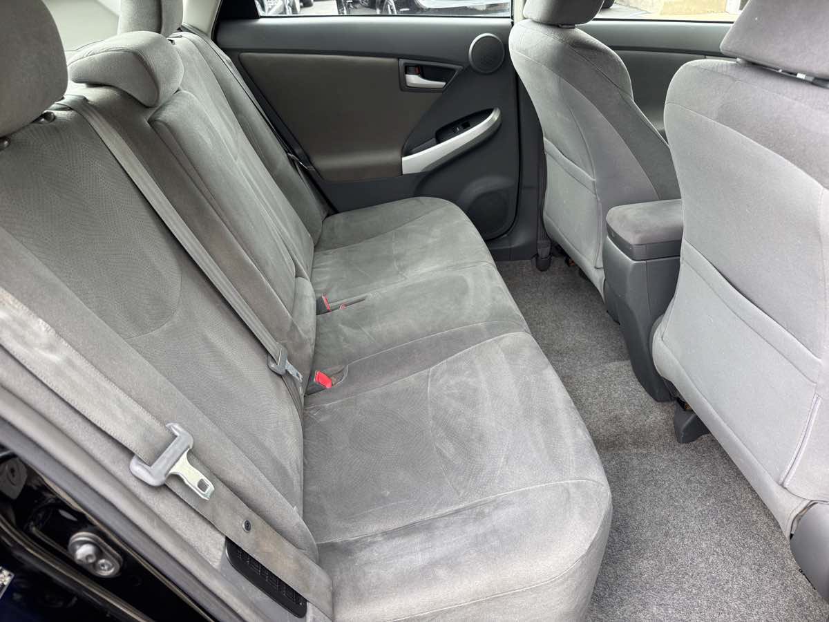Used 2010 Toyota Prius Three w/ Navigation Pkg FWD image 17