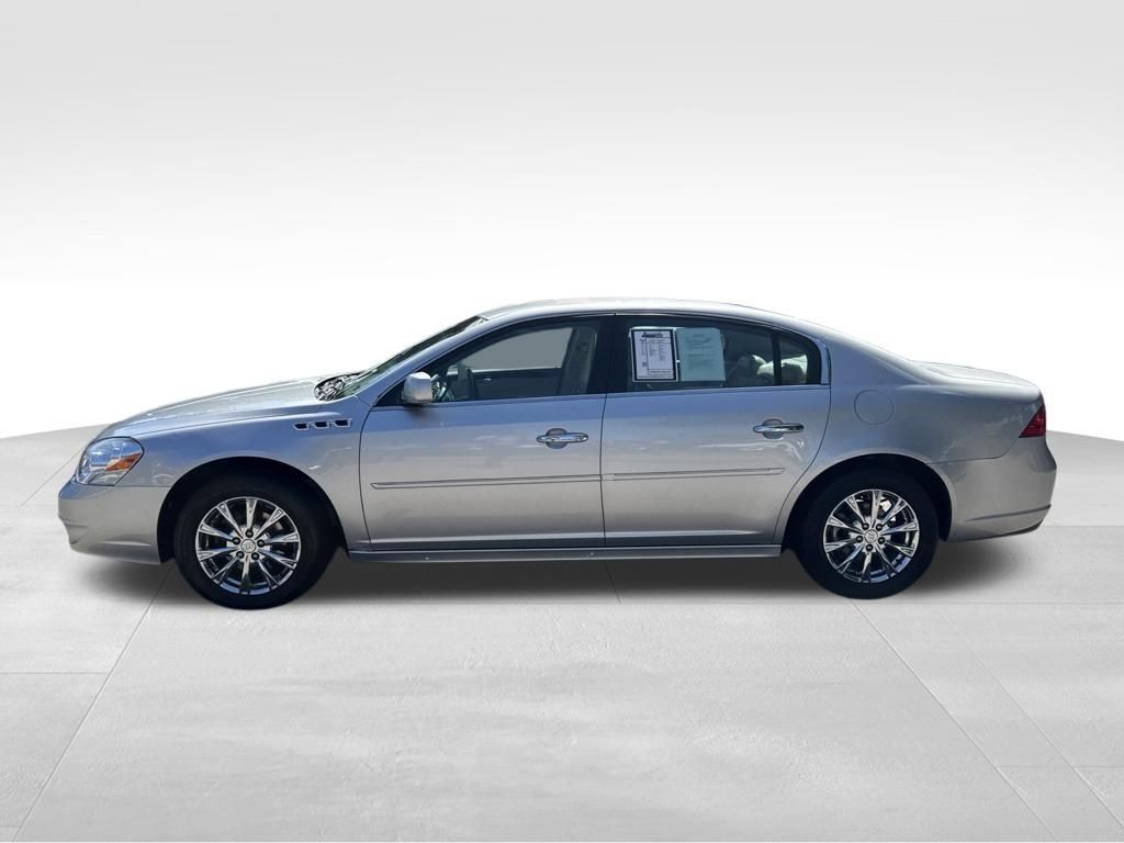 Used 2010 Buick Lucerne CXL FWD image 2