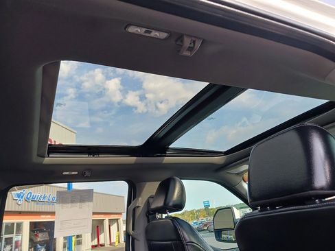 Used 2021 Ford F250 Lariat w/ Tremor Off-Road Package image 20