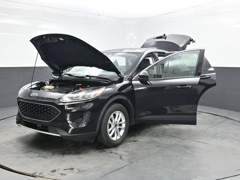 Used 2020 Ford Escape SE AWD/4WD image 45