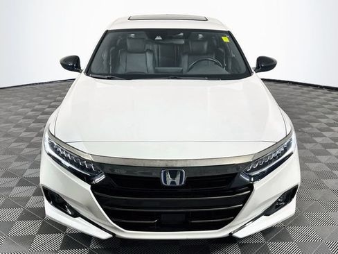 Used 2022 Honda Accord Sport image 3