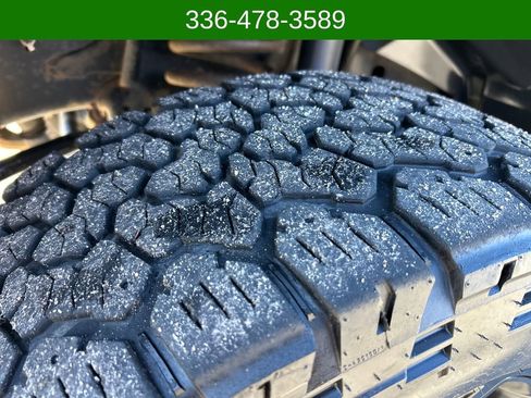 Used 2017 RAM 2500 Big Horn w/ Sport Appearance Group image 25