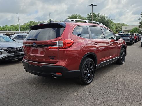 Used 2025 Subaru Ascent Onyx Edition AWD/4WD image 8