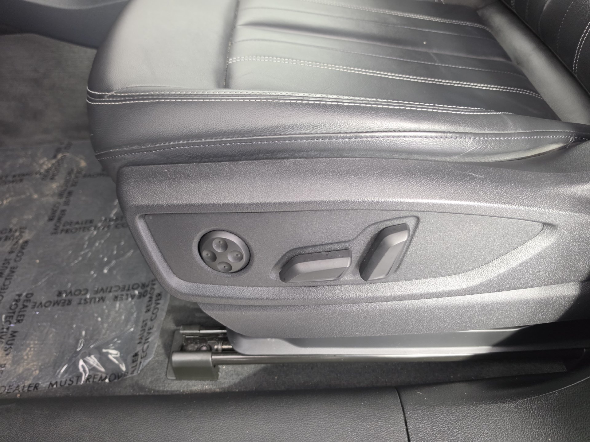 Certified 2024 Audi Q5 Premium AWD/4WD image 17