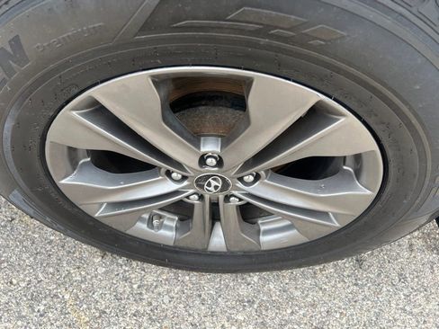 Used 2013 Hyundai Santa Fe Sport w/ Technology Pkg AWD/4WD image 43
