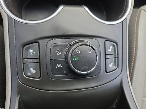 Used 2020 GMC Terrain SLT AWD/4WD image 20