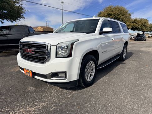 Used 2016 GMC Yukon XL SLT image 7